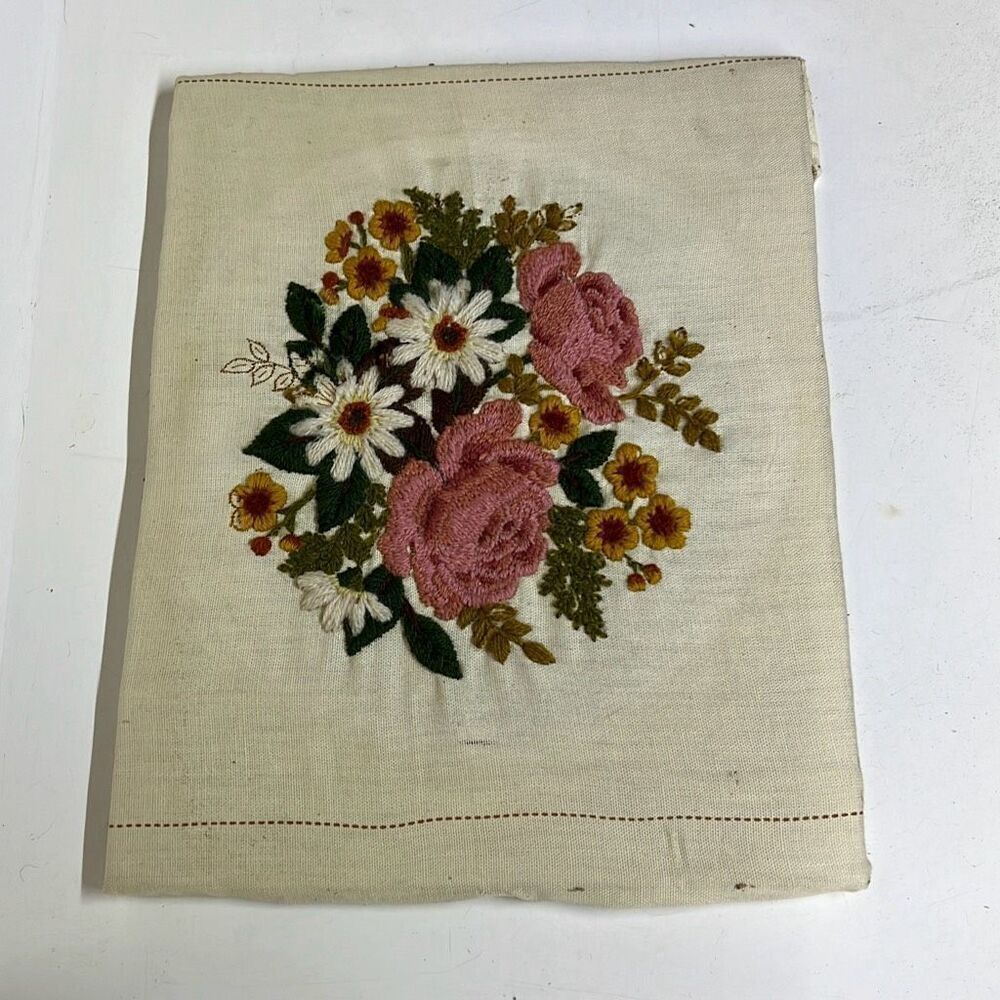 Handmade Crafts Needlepoint Embroidery flowers 11"x14" for framing